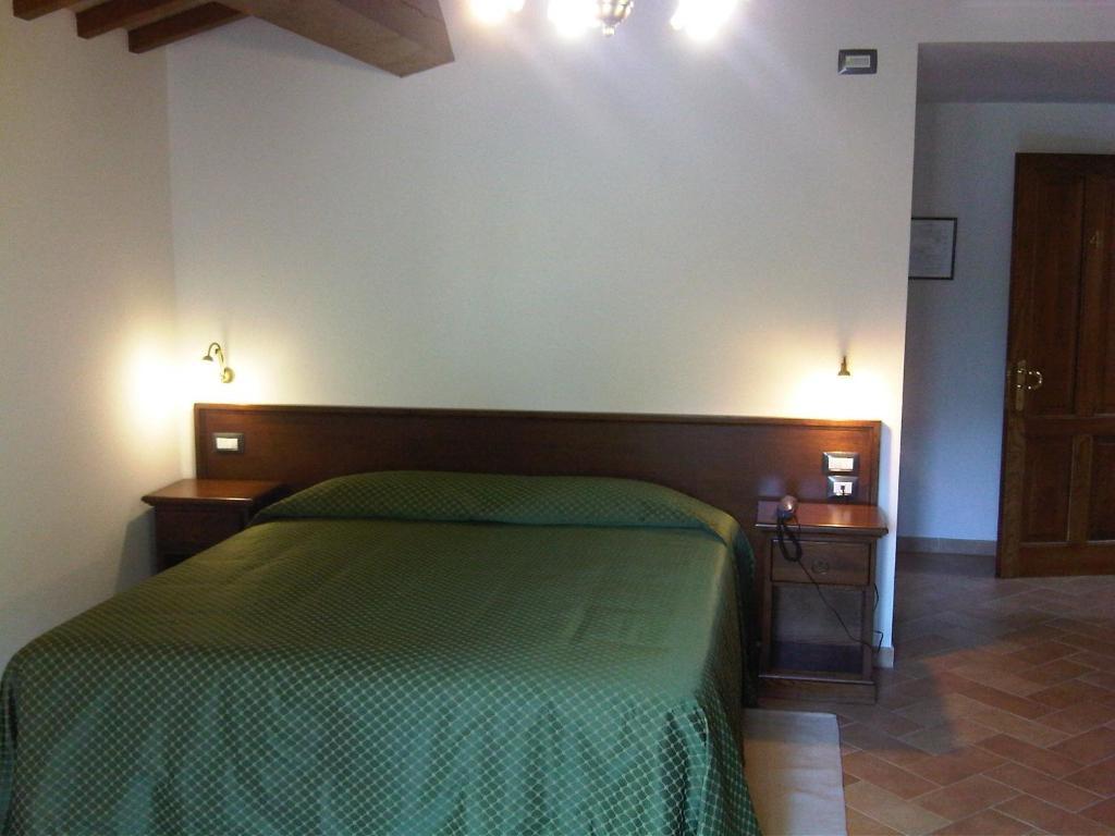 Hotel Ristorante Il Cavaliere Camerino Zimmer foto